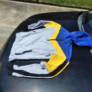 loose fit jacket preowned used size small